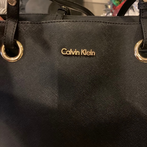 Calvin Klein Tote - Picture 7 of 8